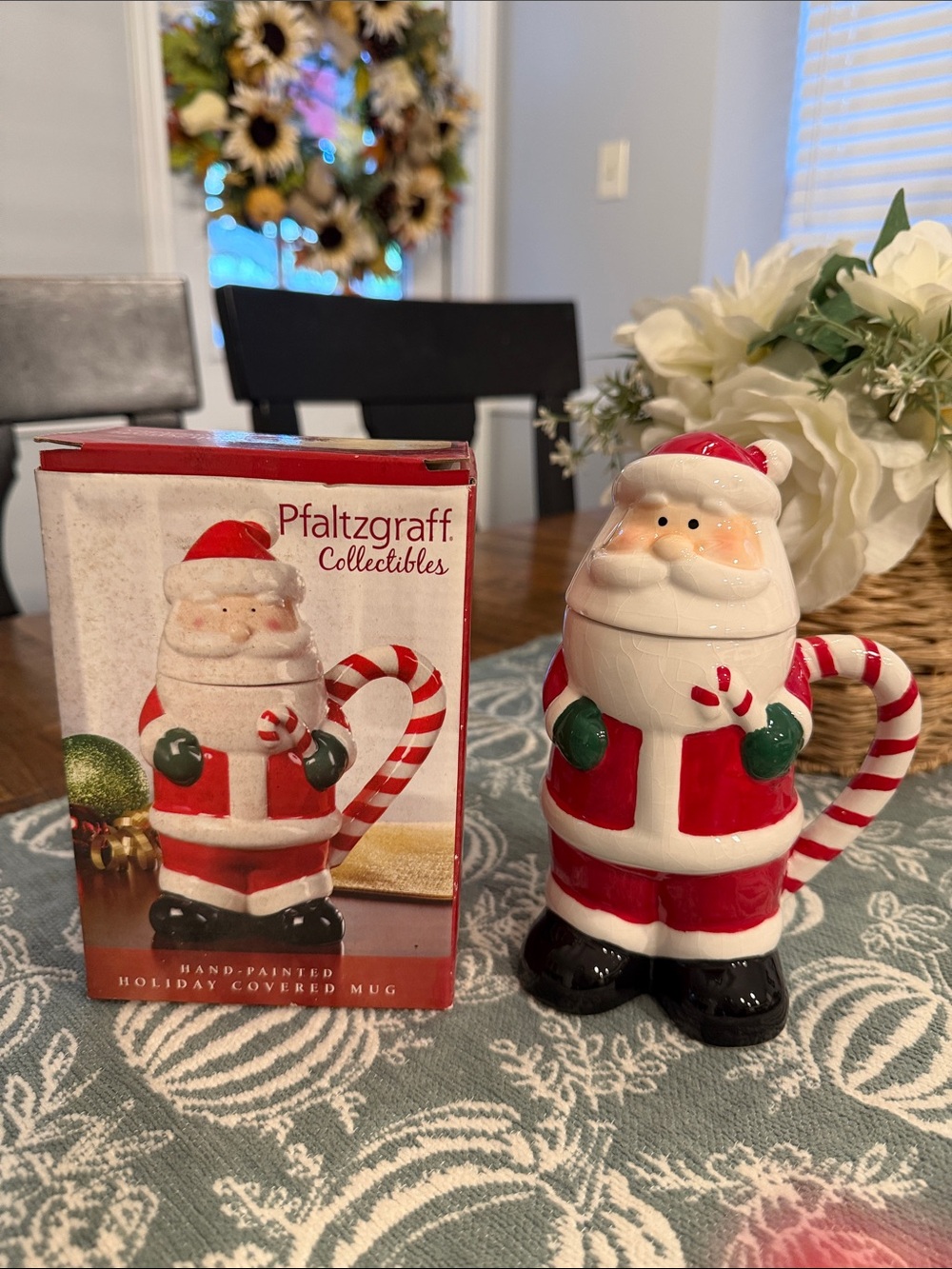 Pfaltzgraff Collectibles Santa Holiday Mug